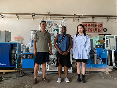 Клиенты из Камеруна